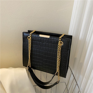 New Trendy and Fashionable Single-shoulder <b>Bag</b> <b>for</b> <b>Women</b>, Casual Chain, Solid Color <b>Crossbody</b> <b>Large</b> <b>Bag</b> - Product Image 2