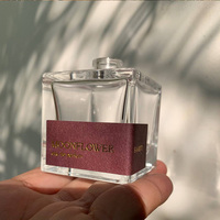 Flacon de parfum carré en verre personnalisé, Eau de Parfum Moonflower, parfum pour femmes, luxe, étiquette dorée bordeaux