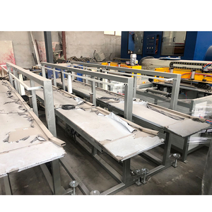 Machine à panneaux muraux en bois-plastique WPC d'<span class=keywords><strong>occasion</strong></span>, machine à sols extérieurs WPC, machine de fabrication de fenêtres en PVC d'<span class=keywords><strong>occasion</strong></span> - Product Image 2