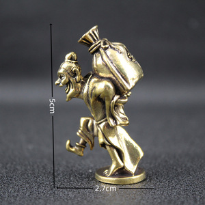 Figurine en laiton d'un vieil ivrogne, ornement de bureau, pièce unique, décoration de table, objet artisanal - Product Image 4