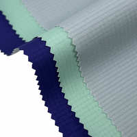 Tissu léger en nylon 66 à carreaux 20D 0,1 cm, film PU composite et tricot de nylon, tissu 3 couches pour veste HardShell