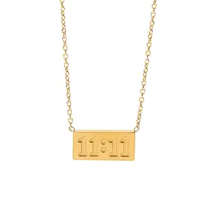 Ins Popular 18k Banhado A Ouro 11:11 Praça Colar Pingente de Aço Inoxidável Duplo Pingente Número 11 Necklacemen