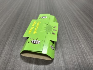 Piège à colle <span class=keywords><strong>pour</strong></span> <span class=keywords><strong>cafards</strong></span> pré-appâté personnalisable - Attrapeur multi-parasites efficace <span class=keywords><strong>pour</strong></span> l'intérieur/la cuisine (araignée, poisson argenté, grillon) - Product Image 4