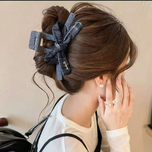 2026 Más Vendido Pasador de Pelo con Lazo Elegante y Distintivo, Diseño de Nicho Popular, Pasadores de Pelo para Mujer, Joyería de Moda al por Mayor - Product Image 2