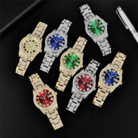 Nouvelle montre élite 2025 en acier inoxydable plaqué or 18 carats avec strass glacés, alliage de quartz, lunette romaine en cristal de 20 mm et diamants, style hip-hop