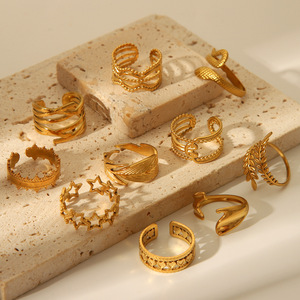 Anelli Aperti da <span class=keywords><strong>Donna</strong></span> in Acciaio Inossidabile Placcati Oro 18K All'Ingrosso con Design a Cuore, Stella, Foglia, <span class=keywords><strong>Serpente</strong></span> e Cavo - Product Image 3