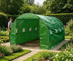Invernadero de Jardín Tipo Túnel con Estructura de Acero Impermeable y Cubierta de PE, Fácil de Montar, para Cultivo de Plantas en el Patio Trasero del Hogar - Product Image 1