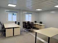 Maison préfabriquée économique et facile à assembler avec structure en acier, emballée en emballage plat de luxe