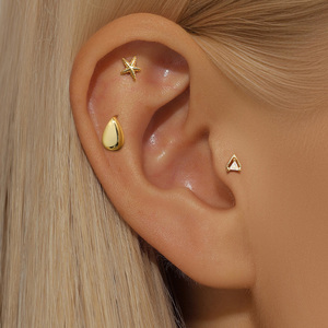 Pendientes Minimalistas Clásicos de Alta Calidad, Chapados en Oro S925, con Diseño Simple de Estrella y Gota de Agua - Product Image 4