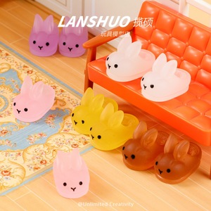 รองเท้าแตะกระต่ายเรซิ่น Lanshuo เรืองแสงในที่มืด อุปกรณ์ตกแต่งงานฝีมือ พวงกุญแจจี้ห้อย สำหรับงานศิลปะและของสะสม - Product Image 2