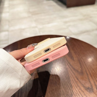 Funda Magnética de Cuero Liso con Patrón de Lichi para iPhone 18 17 Pro Max con Protección de Lente de Precisión al por Mayor