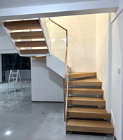 Ventes directes d'usine VIKO Composants préfabriqués Marches en chêne Escalier à double limon blanc