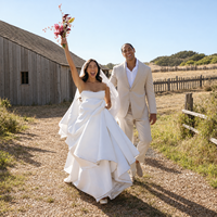Robe de mariée en satin bustier froncée coupe trapèze avec traîne cathédrale 2026 sur mesure en gros