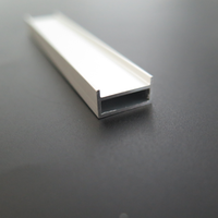 Profilé LED en aluminium robuste à montage en surface, fin, avec dissipation thermique, sans bande LED, idéal pour l'éclairage de meubles