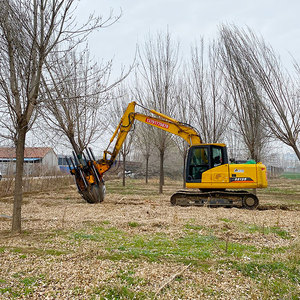 Shandong <b>Tree</b> Spade Skid Steer Excavator <b>Tree</b> Transplanter Machine Gear Core 6 Ton 800kg <b>Weight</b> 1 Year Yellow - Product Image 3