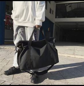 Muestra gratuita al por mayor: Bolsas de viaje de corta distancia para hombre y mujer, de gran capacidad, tipo bandolera, para almacenamiento y deportes. - Product Image 6