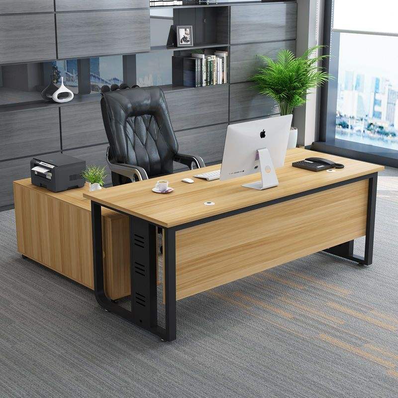 Cadre noir de bureau en noyer clair