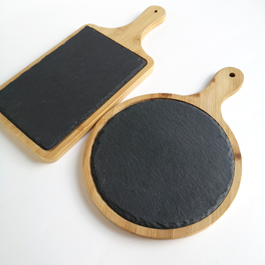 Outil de cuisine multifonctionnel <span class=keywords><strong>Plateau</strong></span> à pizza <span class=keywords><strong>en</strong></span> bois <span class=keywords><strong>avec</strong></span> planche à fromage circulaire Paire de <span class=keywords><strong>poignées</strong></span> <span class=keywords><strong>en</strong></span> <span class=keywords><strong>ardoise</strong></span> Technique gravée - Product Image 5