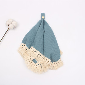 Serviette <span class=keywords><strong>apaisante</strong></span> en gaze de coton mousseline douce pour bébé Pendentif sucette Couverture de sécurité pour bébé avec macramé - Product Image 5