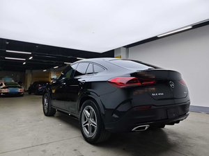 <span class=keywords><strong>MERCEDES</strong></span>-BENZ <span class=keywords><strong>GLE</strong></span> <span class=keywords><strong>450</strong></span> <span class=keywords><strong>4MATIC</strong></span> SUV <span class=keywords><strong>2020</strong></span> ÉDITION MODE, OCCASION, LUXE, EXTÉRIEUR NOIR, MOTEUR TURBO, BOÎTE AUTOMATIQUE, PNEUS R20 - Product Image 3