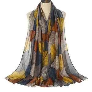 Оптовая продажа, Малайзия, модная Турецкая женская хлопковая вуаль, хиджаб с принтом листьев, мягкая мусульманская шаль, женский шарф