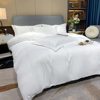 Les textiles d'hôtel sont luxueux et doux, un ensemble de literie 4 pièces adapté à l'utilisation hôtelière