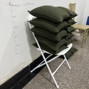 Venta al por mayor de peso ligero portátil al aire libre alquiler banquete boda fiesta plástico blanco sillas plegables - Product Image 2