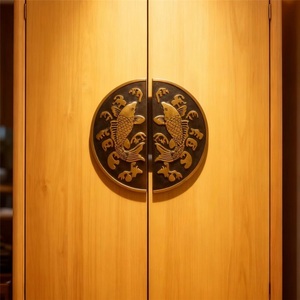 Tirador Redondo de Latón para Mueble con Diseño de Pez Asiático, Perilla Decorativa para Puerta de Armario - Product Image 1