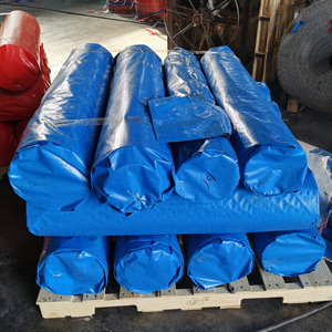 Bâches de couverture de camion robuste Bâche en PE imperméable 200 gsm Lona Poly Tarps en rouleau - Product Image 1