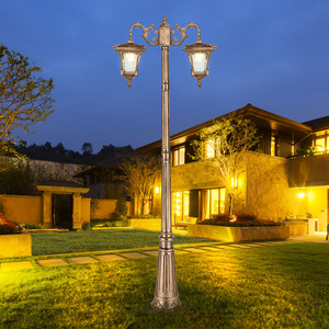 High Quality Aluminum <strong>Vintage</strong> Antique Standing Solar Powered Garden Lamp Outdoor LED Solar Garden Pole <strong>Light</strong> - Product Image 6