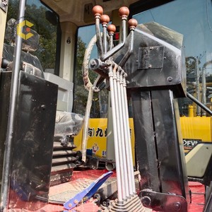 รถเกลี่ยดิน GR185มก. ใช้สำหรับการก่อสร้างถนนและการปรับระดับที่ดินผลิตจากประเทศจีน - Product Image 6