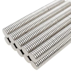 कस्टम n52 मजबूत नियोडिमियम चुंबक राउंड डिस्क सिक्का चुंबक गोल डिस्क सिक्का चुंबक दुर्लभ पृथ्वी स्थायी चुंबकीय बटन - Product Image 2