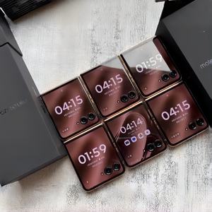 มือถือมือสองปี 2025 รุ่น Raz 50 Ultra กล้อง 48MP หน้าจอ OLED 5.0 นิ้ว 120Hz แรม 12GB แบตเตอรี่ 4000-4999mAh รองรับ 5G LTE CDMA ระบบปฏิบัติการ Android 15 จากจีน - Product Image 6