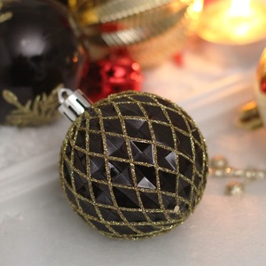 Boule décorative de Noël 6CM24 en plastique noir et or avec graphiques imprimés UV pour décorations d'ambiance de centre commercial - Product Image 4