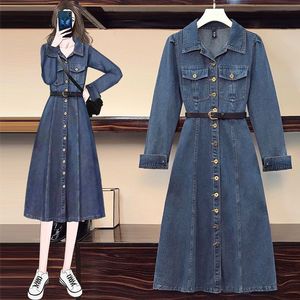 Abito da <span class=keywords><strong>donna</strong></span> <span class=keywords><strong>taglie</strong></span> <span class=keywords><strong>forti</strong></span> in denim con bottoni, a maniche lunghe, con cuciture, vestibilità slim, modello a trapezio - Product Image 1