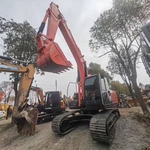 Excavatrice Hitachi Zaxis 200 20 tonnes au Japon-ZX200-5G de ZX200-3G ZX200-6 sur chenilles d'occasion à vendre avec composants de moteur à noyau - Product Image 1