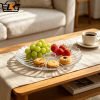 Groothandel heldere glazen bloeivormige serveerschaal met gegolfde rand voor fruit, desserts, thuis, feestjes, hotels, populair