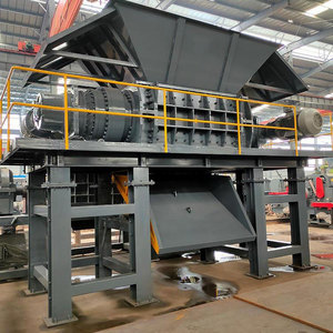 Automatischer Holzhacker mit Doppel welle und Baums chredder Sägemehl brecher Maschine Effizienter Holz brecher mit stark haltbarem Design - Product Image 3