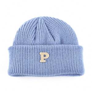Conception personnalisée de haute qualité Unisexe Hiver Adulte Chaud Casquette Chapeau Broderie Logo Acrylique Crâne Tricoté Cuffed Beanie - Product Image 6