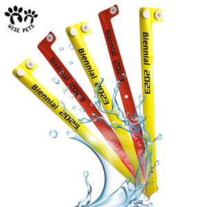 Muñequera De vinilo barata personalizada de plástico de un solo uso, Pulsera De Vinilo en forma De L, pulsera De evento De Festival De PVC para fiesta en la <span class=keywords><strong>piscina</strong></span> - Product Image 1