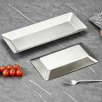 Plateaux miroir robustes en acier inoxydable, assiettes à collation, plateaux de service pour fruits et aliments, plateaux longs pour desserts, collations et sushis, et plateaux à bijoux