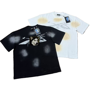 เสื้อยืดผู้ชายพิมพ์ลายกราฟิกสไตล์สตรีทแวร์ทรงโอเวอร์ไซส์ น้ำหนัก 250 กรัม ผ้าฝ้ายทอ 100% ยับยาก ไม่เป็นขุย แบรนด์ Stars Woven - Product Image 1