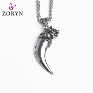 Colliers pendentifs tête de loup en acier inoxydable, style viking, gothique, punk, vintage, bijoux de mode en acier titane pour hommes - Product Image 1