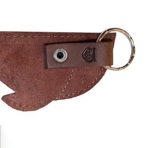 Personalized <b>leather</b> <b>keychain</b>, retro trendy whale pendant, bag and car <b>keychain</b>, logo printing available. - Product Image 4
