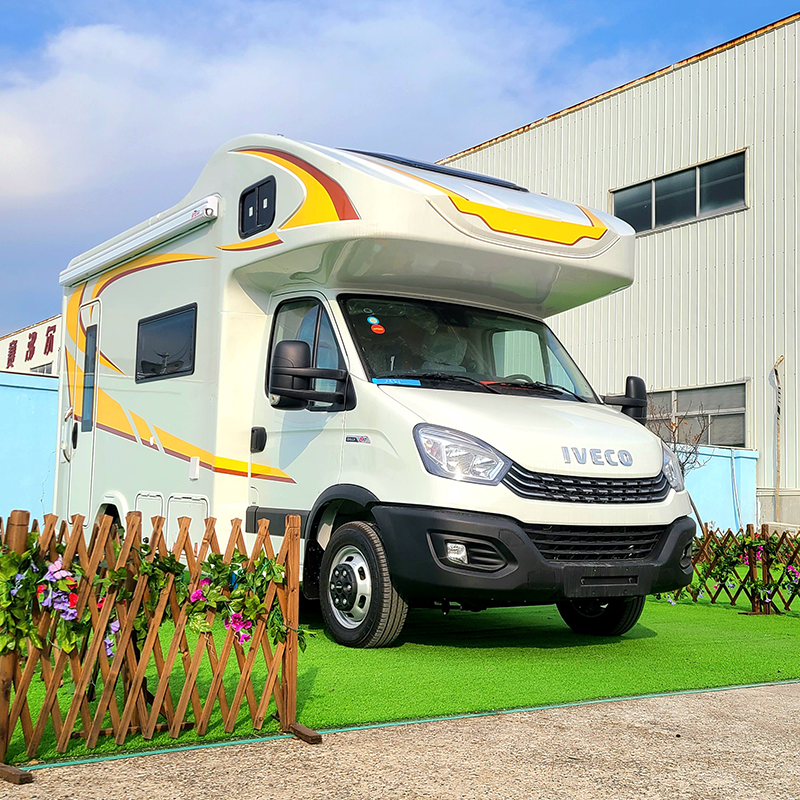 Luxury RV Motorhomes - 6m Mobile Homes for 4-6 People