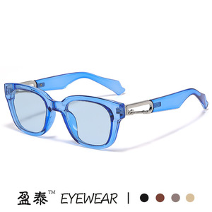 Lunettes de soleil à monture carrée en plastique et métal, protection UV400, unisexe, blanc, pare-soleil classe 2, lentille PC - Product Image 3