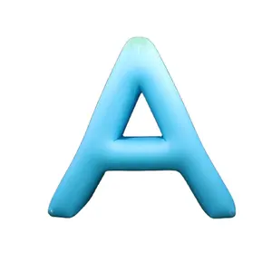 Ayakta şişme özel harfler mavi şişme alfabe