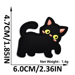Adesivos Termocolantes Bordados de Gato Preto Fofo para Roupas Infantis, Bolsas e Chapéus - Product Image 6