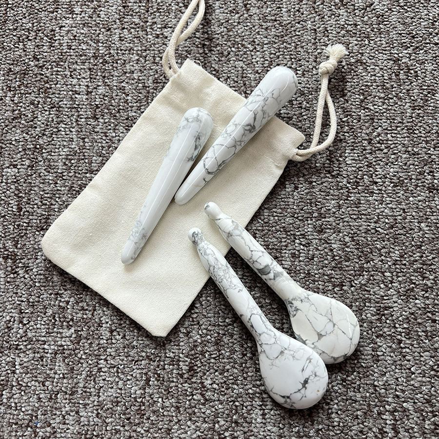 Bâton de turquoise blanche