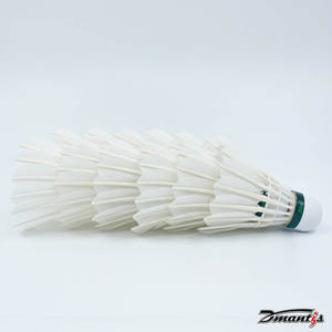 Volant de badminton 3in1 Modèle Dmantis 45 avec matière première de bonne qualité Volant de badminton Plume d'oie naturelle OEM - Product Image 4